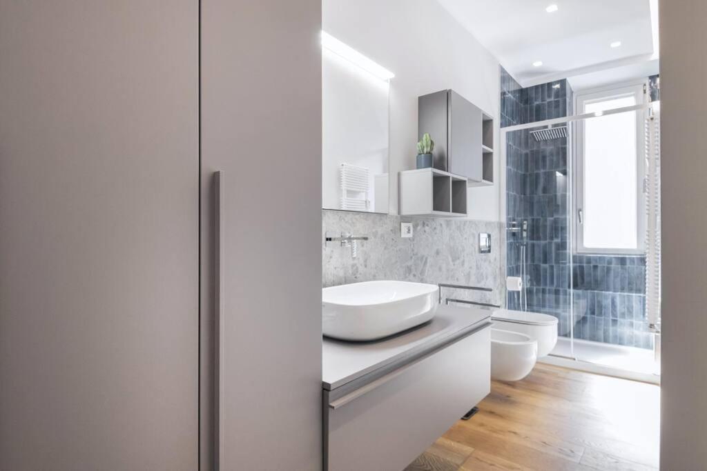 Apartment Easylife - Beautiful Flat With Balcony Pta Venezia Mailand